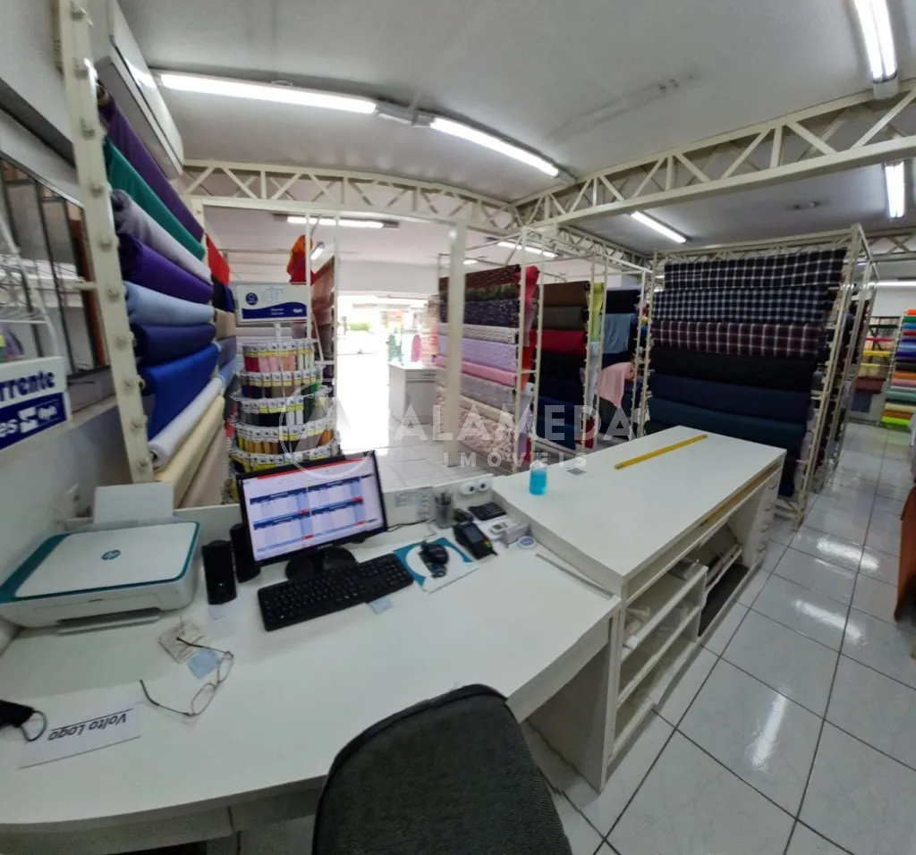 Sala comercial com casa residencial no bairro Itoupava Norte — foto 7