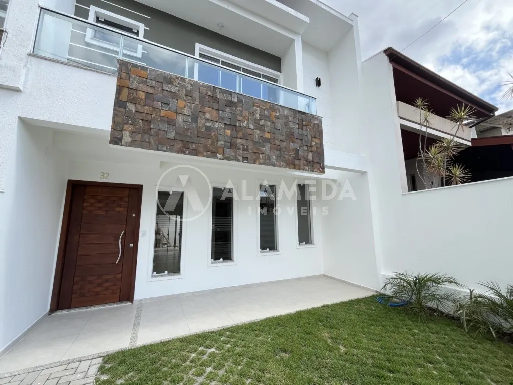 Sobrado com 3 quartos sendo 1 suíte, 2 vagas de garagem - 119,23 m bairro Escola Agrícola em Blumenau! - foto 1
