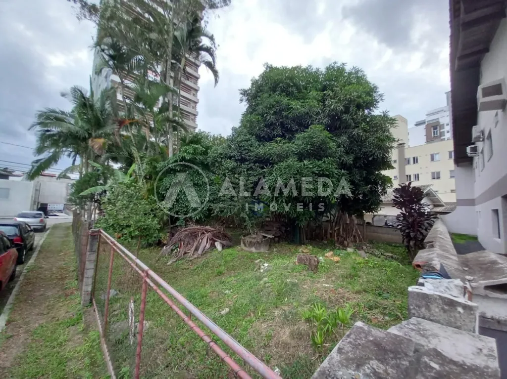 Terreno Bairro da Velha próximo Villa Germânica 330 m frente 13,25m fundo 15,00m laterais 25,50m ZONA COMERCIAL 2 (ZC2) — foto 6