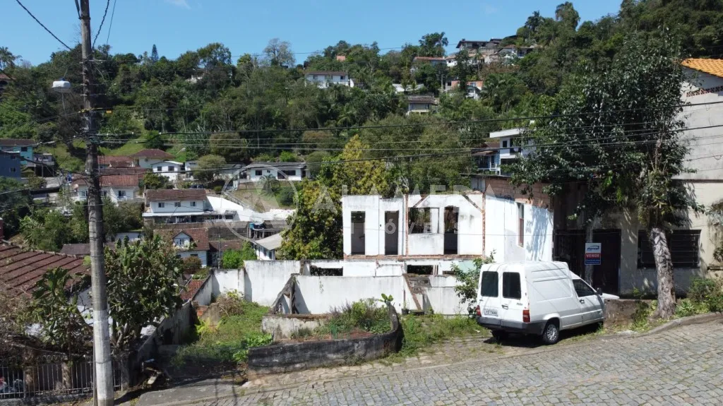 Terreno em Zona Residencial, localizado no centro da cidade. Terreno ZR1 com 17,00 metros de frente e 22,86 metros de lateral. Área total 388,77 m — foto 3