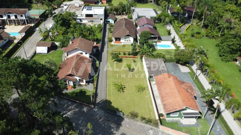 Itoupava Seca amplo terreno com 1.589,41 m casa com 240m com 4 dormitórios sendo duas suítes. — foto 2