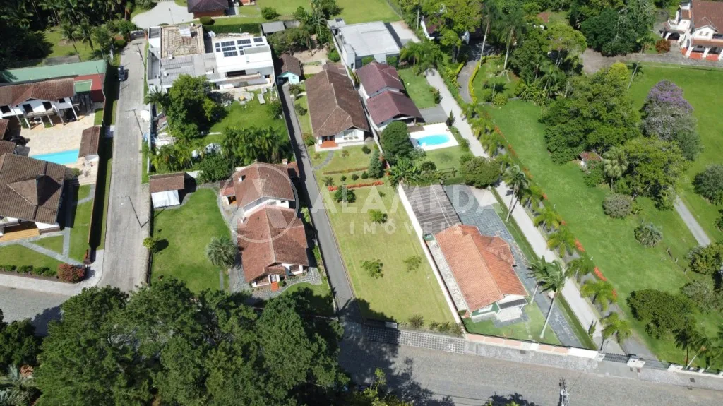 Itoupava Seca amplo terreno com 1.589,41 m casa com 240m com 4 dormitórios sendo duas suítes. — foto 3