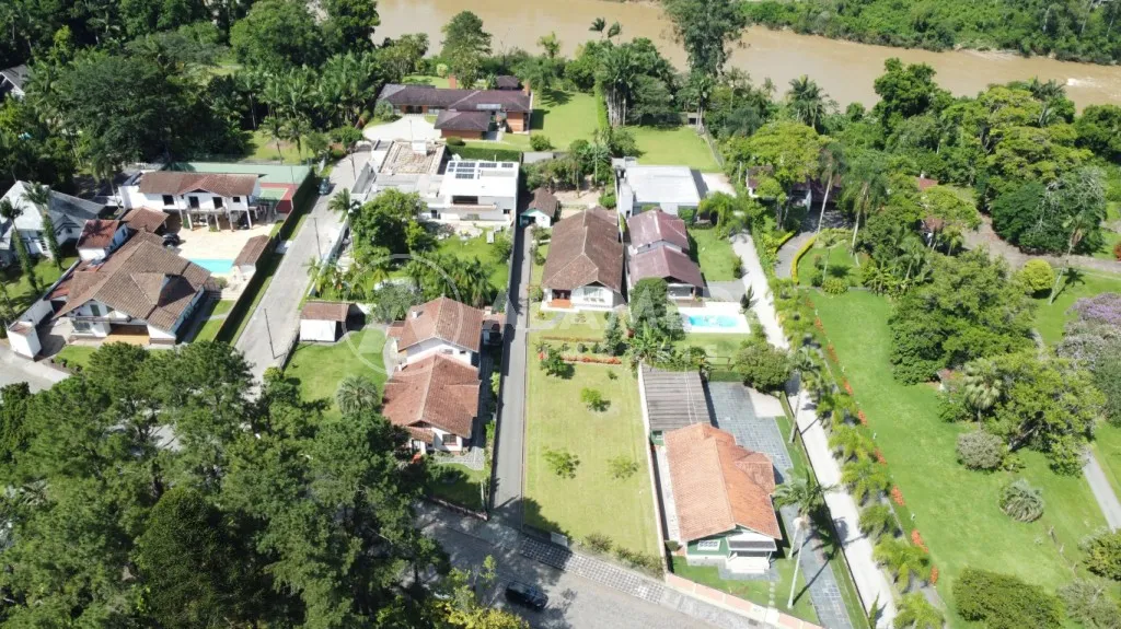 Itoupava Seca amplo terreno com 1.589,41 m casa com 240m com 4 dormitórios sendo duas suítes. — foto 4
