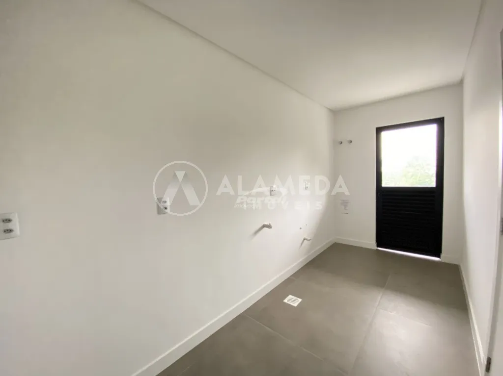 Belíssimo apartamento localizado no bairro Bom Retiro, com 3 suítes, 3 vagas de garagem e churrasqueira privativa! — foto 6