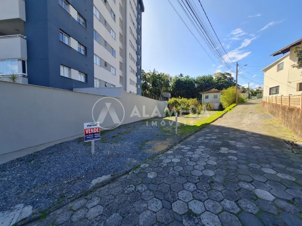 Terreno plano com 1.360,00 m, ZR1 e em ótima localização, no bairro Itoupava Norte, em Blumenau! — foto 4