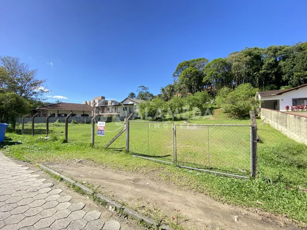 Excelente terreno com 2.910m de área total, no bairro Itoupava Central em Blumenau! - foto 1