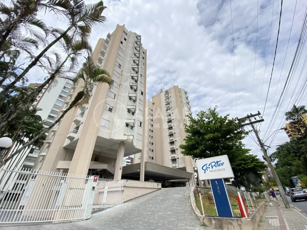 Apartamento Duplex mobiliado com ótima localização próximo a FURB, no bairro Victor Konder em Blumenau. - foto 1