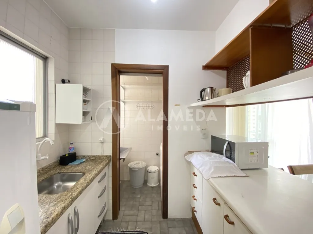 Apartamento Duplex mobiliado com ótima localização próximo a FURB, no bairro Victor Konder em Blumenau. — foto 3