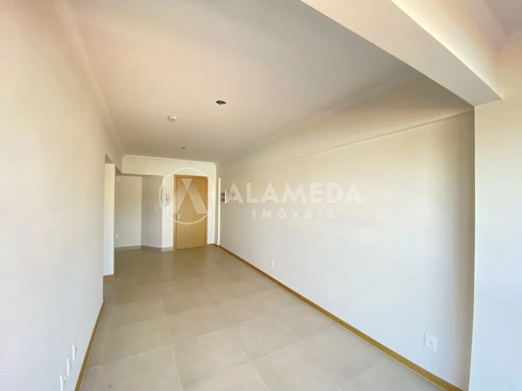 Apartamento com 1 dormitório e 1 vaga de garagem, no Unique Residence, no bairro Centro em Blumenau! — foto 3