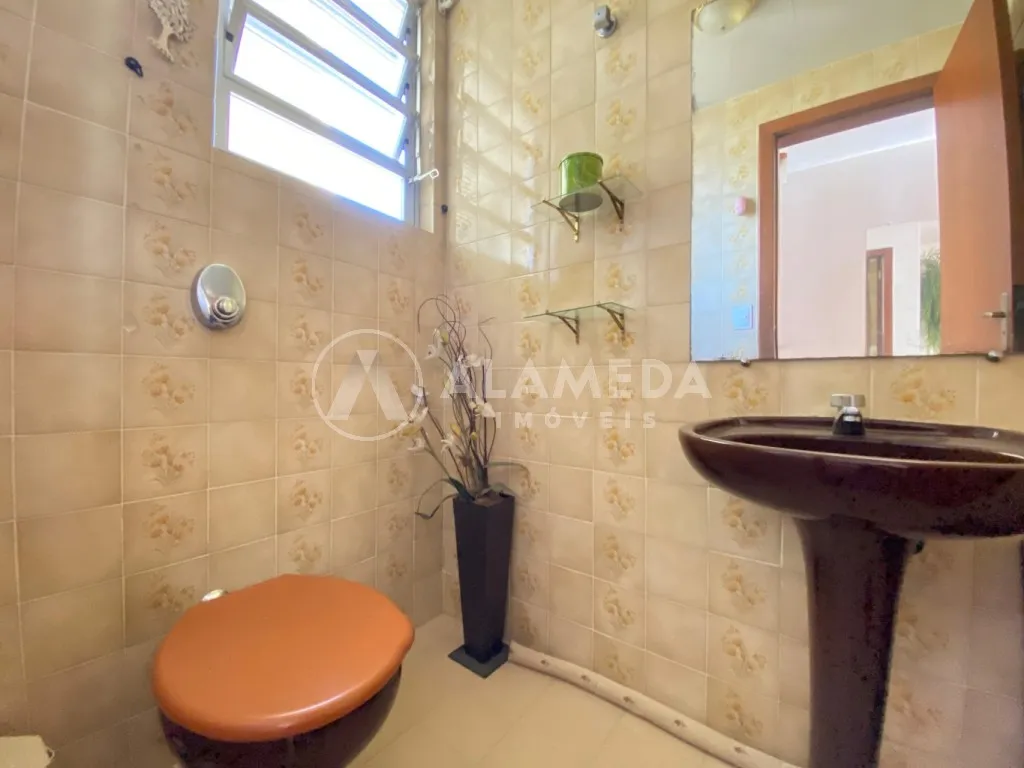 Apartamento semimobiliado com 3 dormitórios sendo 1 suíte, no bairro Centro em Blumenau! — foto 5