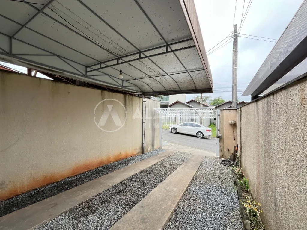 Òtima casa geminada, com 2 quartos no bairro Velha Central em Blumenau! — foto 4