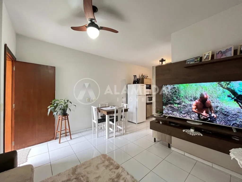 Òtima casa geminada, com 2 quartos no bairro Velha Central em Blumenau! — foto 6