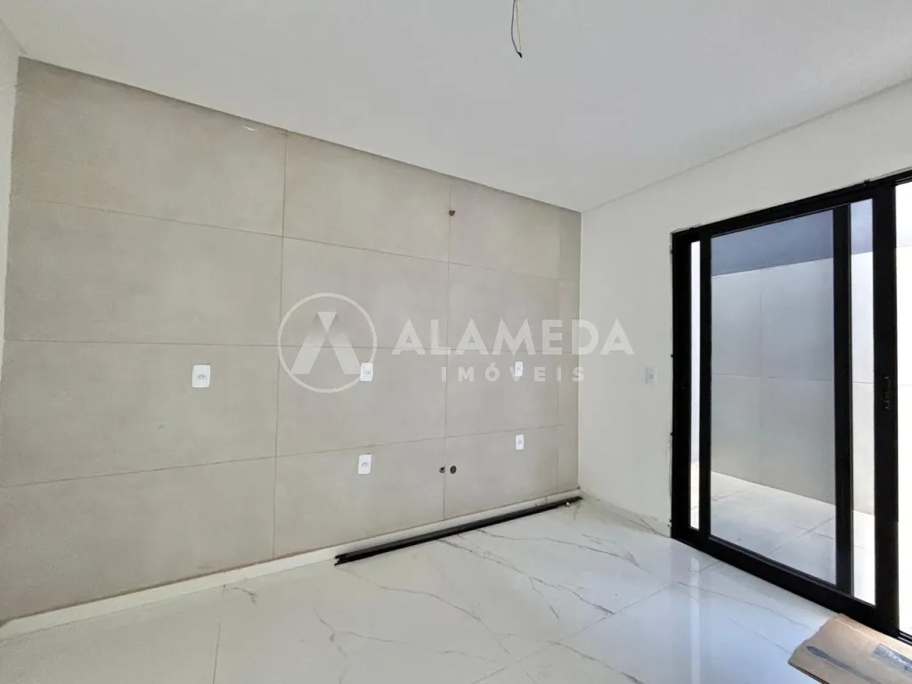 Sobrado Triplex com 2 Suítes, no bairro Escola Agrícola em Blumenau! — foto 4