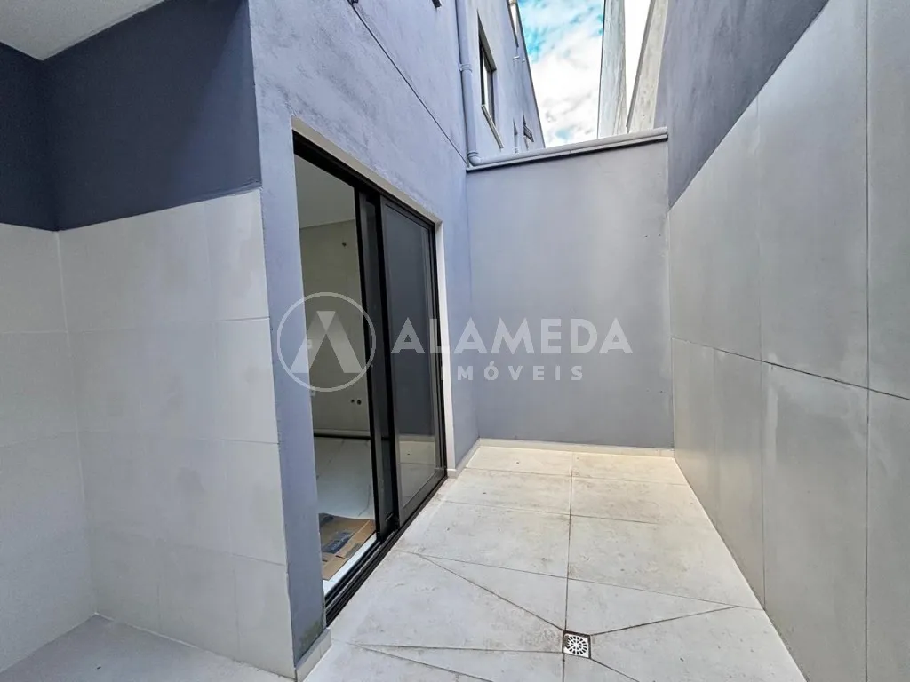 Sobrado Triplex com 2 Suítes, no bairro Escola Agrícola em Blumenau! — foto 6