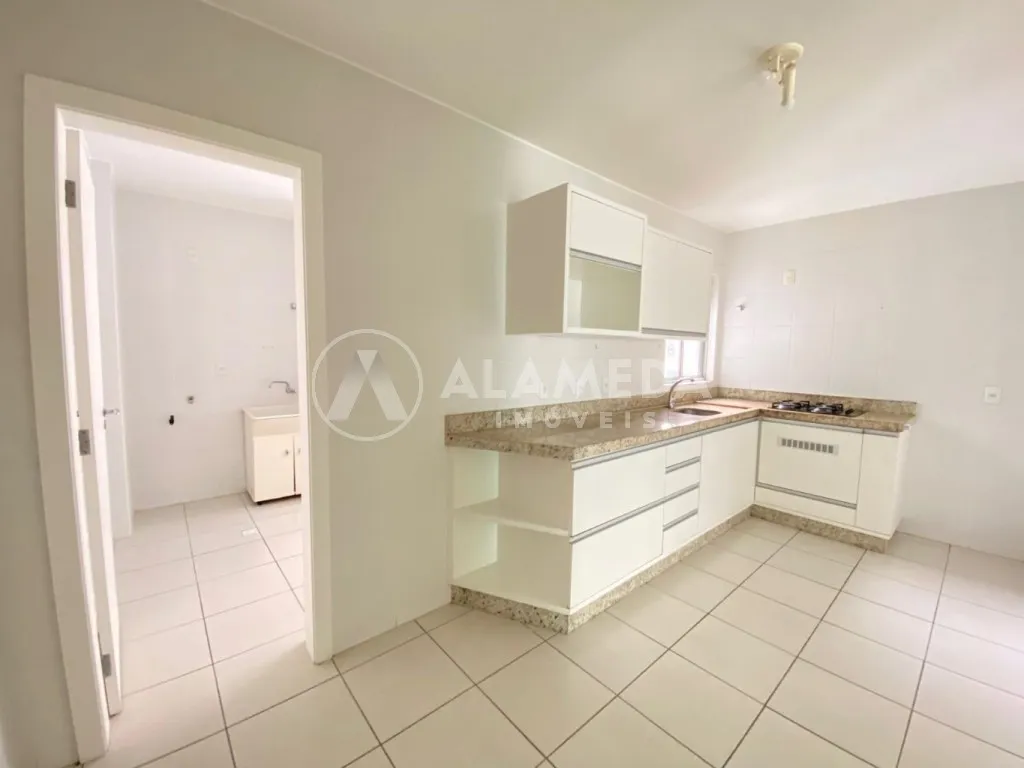 Excelente apartamento semimobiliado no bairro Velha em Blumenau! — foto 4