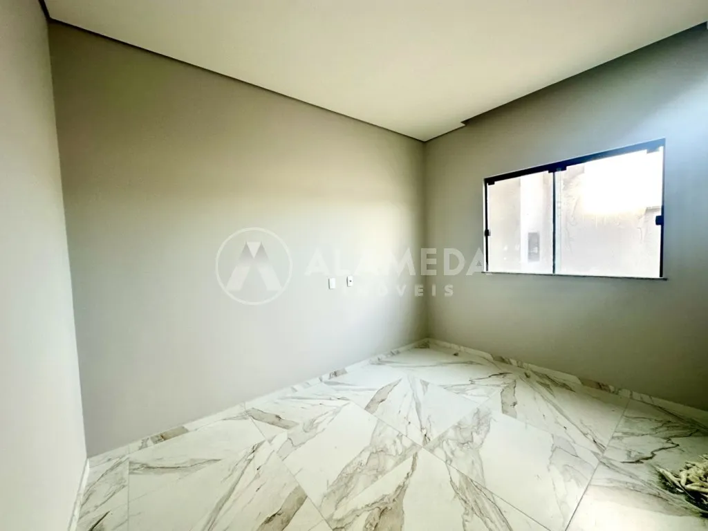 Casa à venda no bairro Gaspar Mirim em Gaspar com 2 Dormitórios. — foto 4