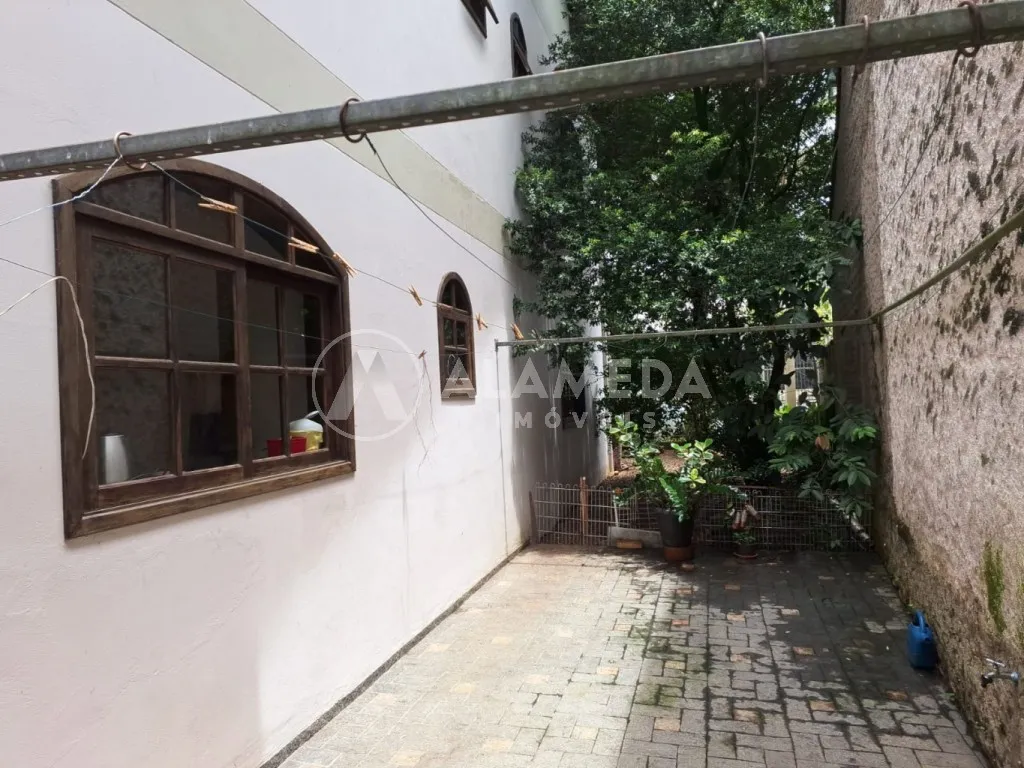 Casa no bairro da Velha com área construída de 246m próximo a Villa Germânica. — foto 6