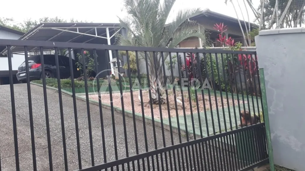 Excelente oportunidade! Casa no Bairro Itoupavazinha, ponto comercial e residencial. — foto 3