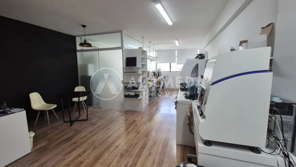 Sala comercial no Centro de Blumenau - foto 1