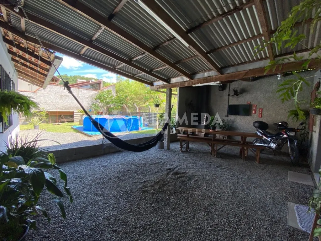 Casa Ampla com Piscina e Área de Festas - Pronta para Financiamento! — foto 4