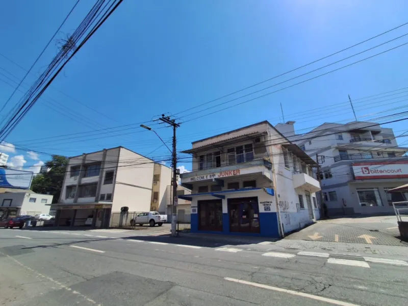 Dois prédios com locação comercial e residencial e duas casas num terreno de 1.152m. No bairro Victor Konder em Blumenau-SC — foto 3