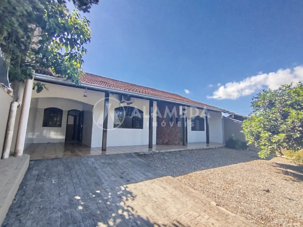 Casa a venda no bairro Água Verde, em Blumenau/SC. — foto 2