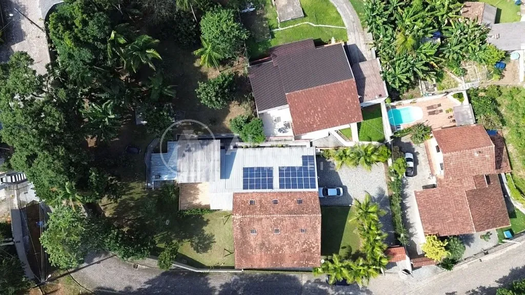 Refugio encantador com clima de campo a apenas 15 minutos do centro de Blumenau! - foto 1