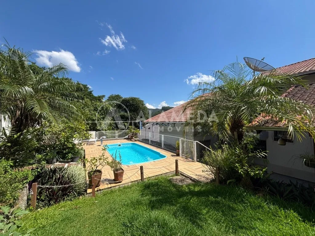 Excelente casa TOTALMENTE MOBILIADA no bairro Velha em Blumenau! — foto 5