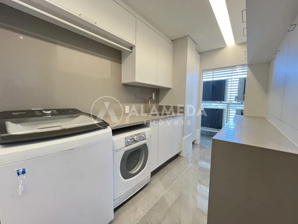 Cobertura Plana no alto do bairro Vila Nova com uma vista deslumbrante do centro da Cidade! — foto 7