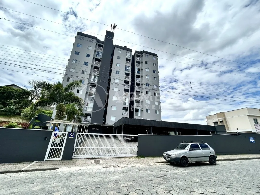 Apartamento no Bairro Itoupavazinha , com 3 dormitórios sendo 1 suíte. - foto 1