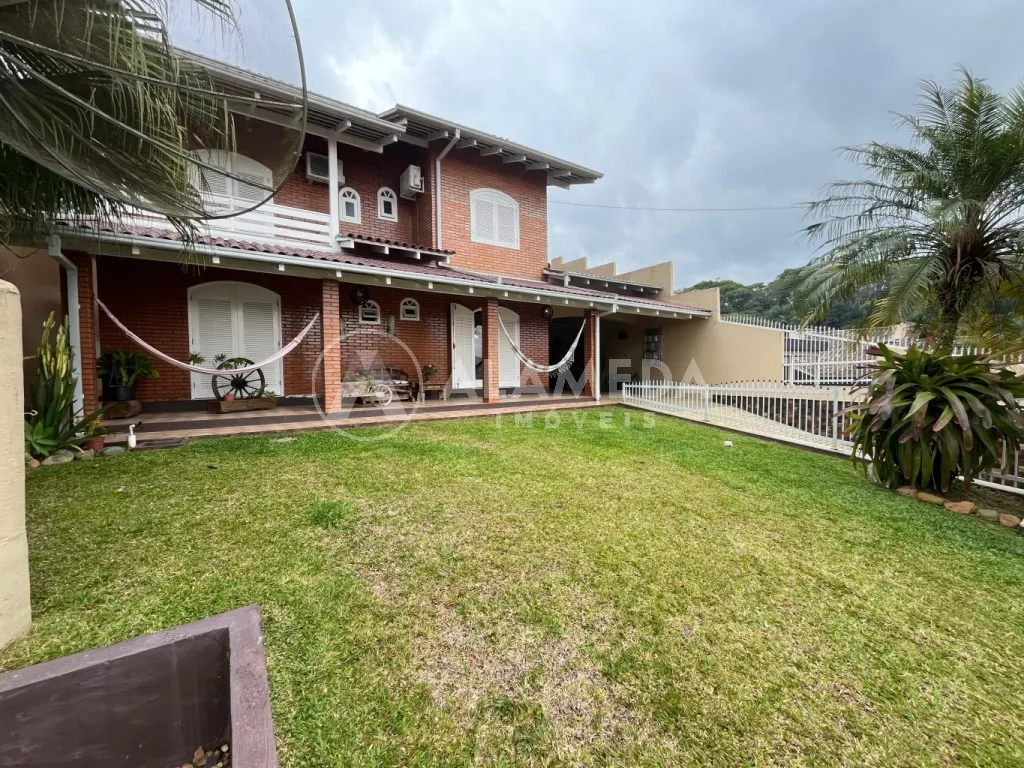 Ótima casa de 2 pavimentos no bairro Fortaleza para venda! - foto 1