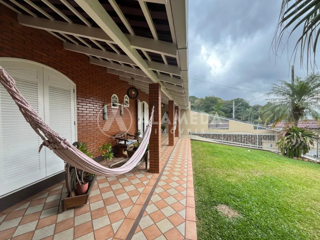 Ótima casa de 2 pavimentos no bairro Fortaleza para venda! — foto 3