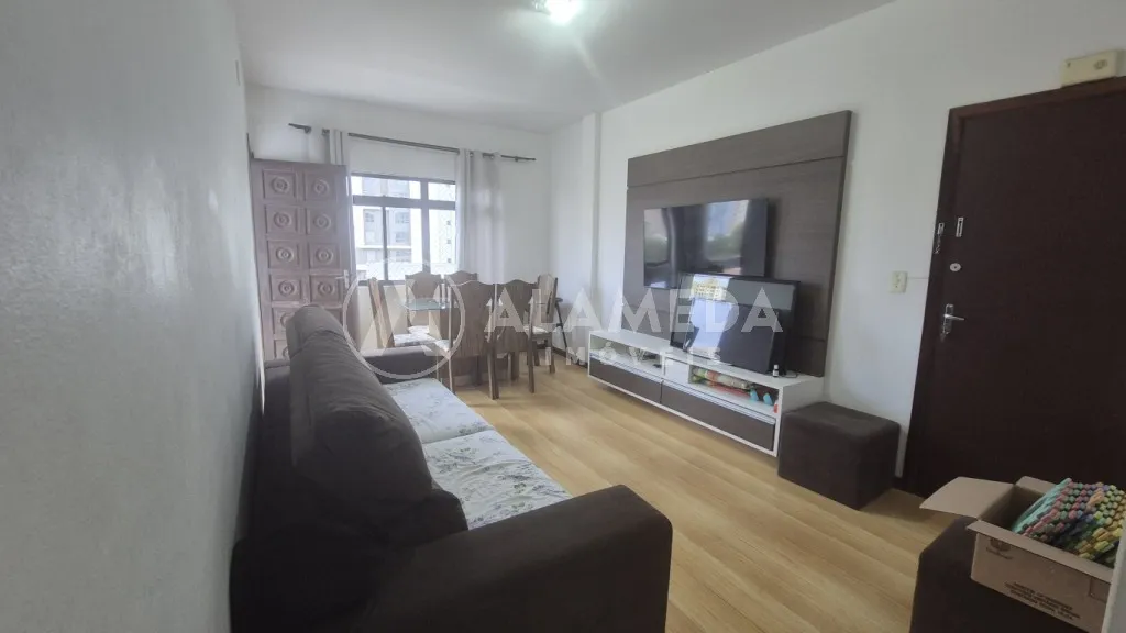 Apartamento de dois dormitórios no Victor Konder em Blumenau para venda. — foto 3