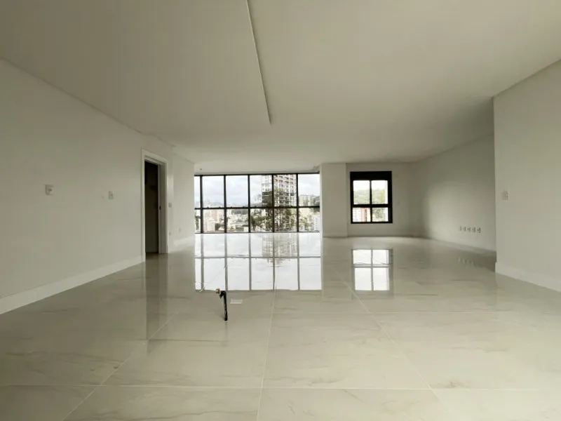 Magnífico apartamento com 03 suítes para venda no mais recém empreendimento entregue pela construtora AMBROSI no coração do bairro Victor Konder, Blumenau/SC — foto 2