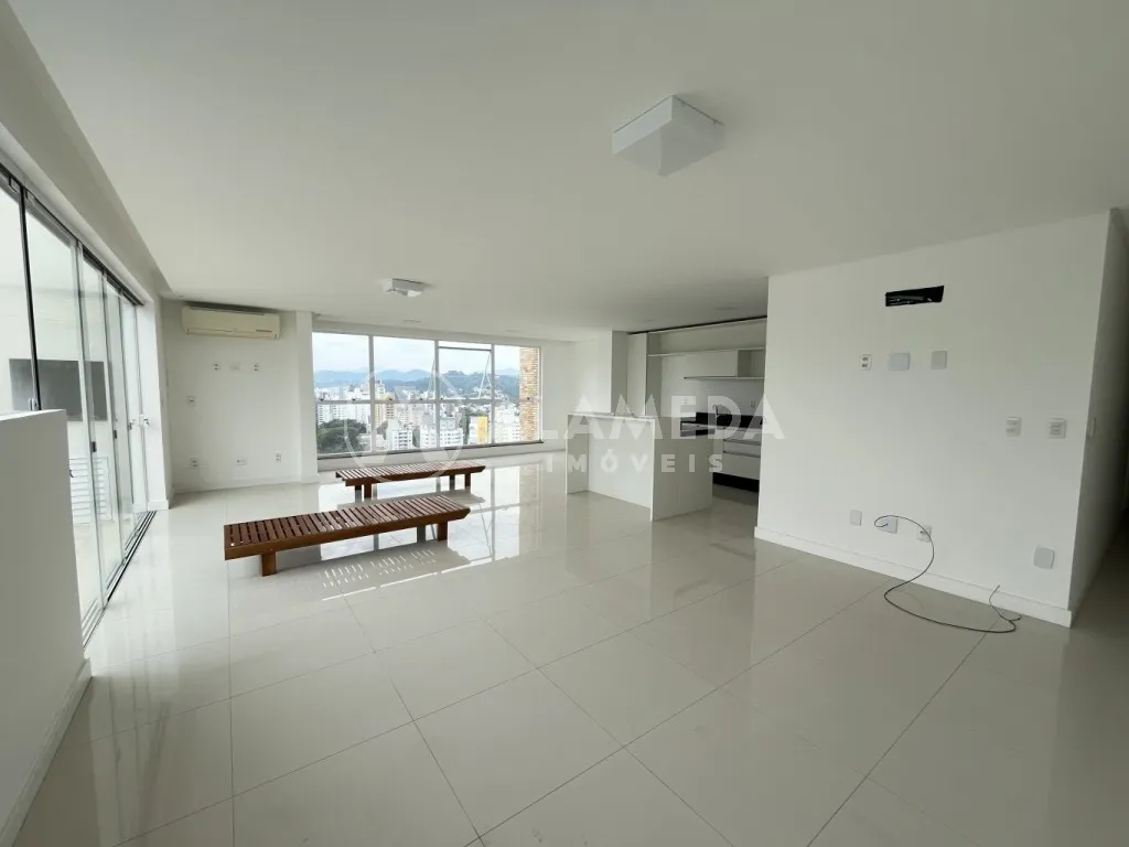 Cobertura Plana na Itoupava Seca, Monte Miletto em Blumenau - foto 1