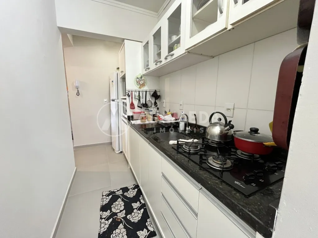 Apartamento 100% mobiliado à venda no bairro Água Verde! — foto 3