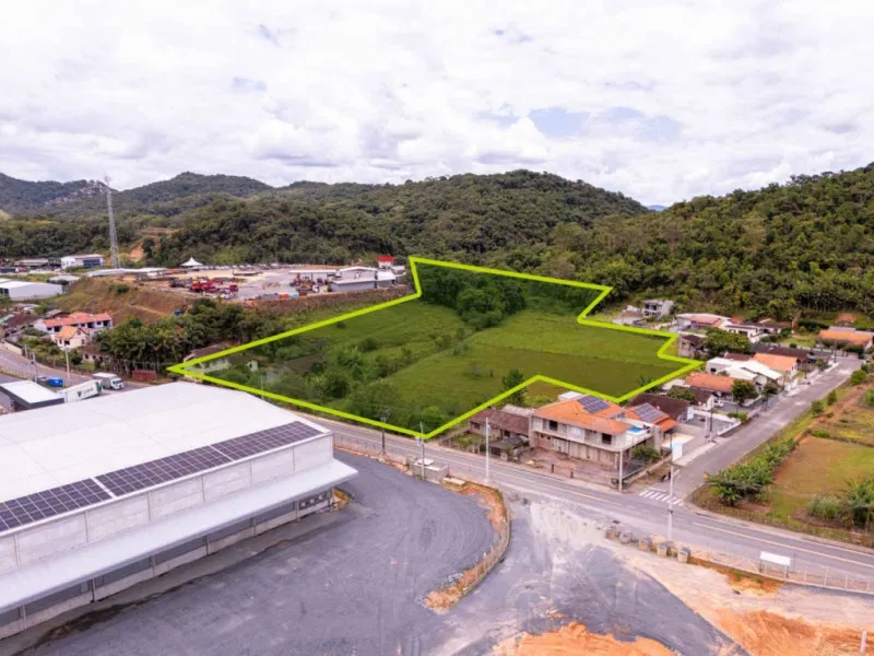 Terreno ideal para construção de galpão no bairro Belchior Alto - Gaspar/SC — foto 2