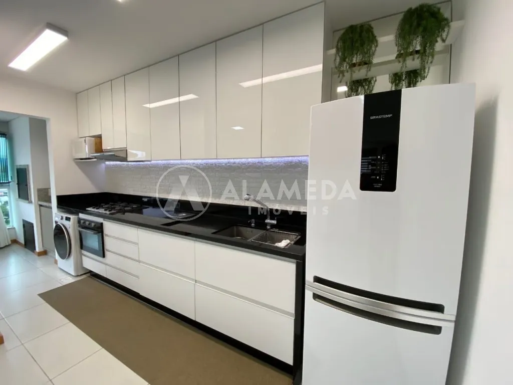 Apartamento mobiliado disponível para venda no bairro Vila Nova próximo ao parque Ramiro, em Blumenau/SC. — foto 3