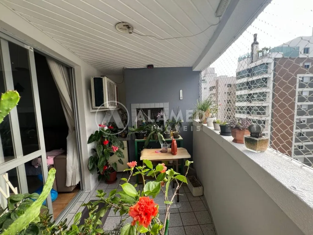 Amplo apartamento à venda no bairro Victor Konder! — foto 2