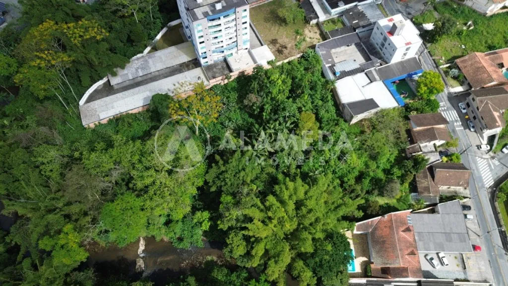 Terreno medindo 7.200,00 na Região Central do Bairro da Velha . ZONA RESIDENCIAL 6 (ZR6) — foto 7