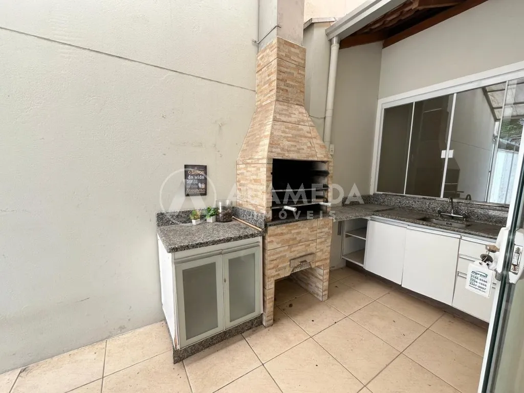Casa a venda no bairro Fidelis em Blumenau SC, com 3 dormitórios sendo uma suíte — foto 7