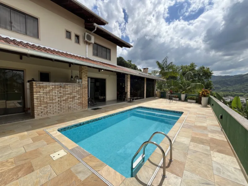 Excelente casa no coração do bairro Garcia em Blumenau! — foto 6