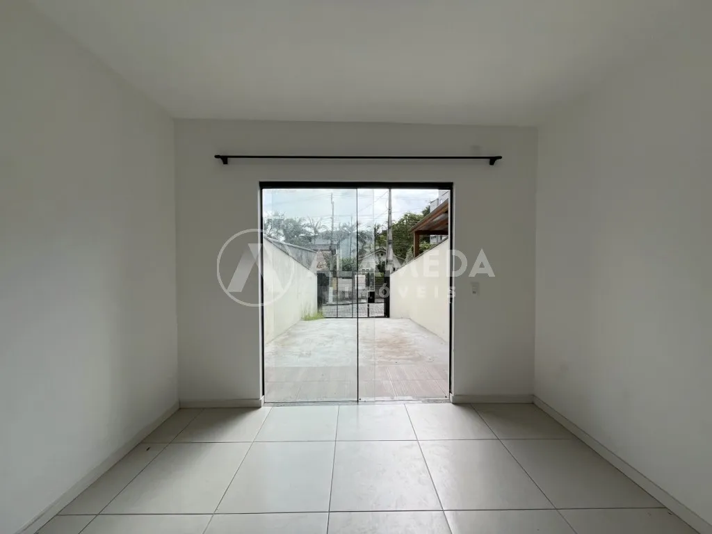 Sobrado com 2 quartos no bairro Velha Central em Blumenau! — foto 6