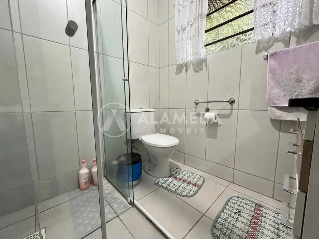 Casa averbada em Terreno ZC2 com 892 m no Bairro Água Verde em Blumenau - Alto Potencial Construtivo — foto 6