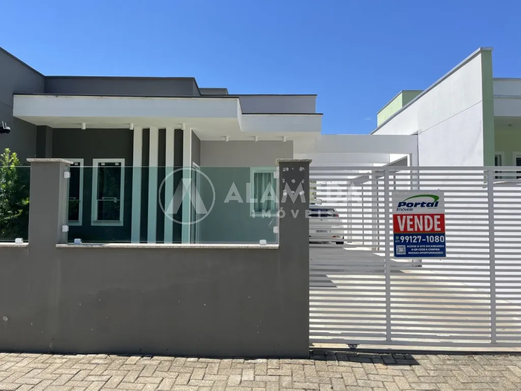 Casa em Indaial com localização privilegiada — foto 2