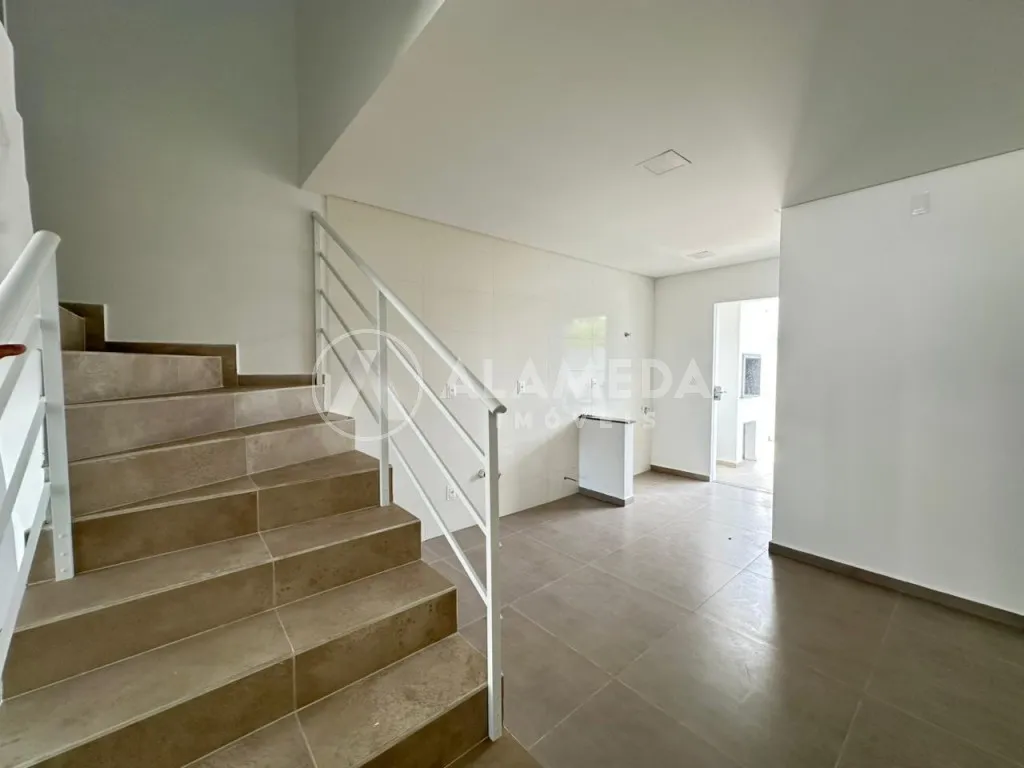 Sobrado à venda no bairro Santa Terezinha em Gaspar com 2 Suítes — foto 7