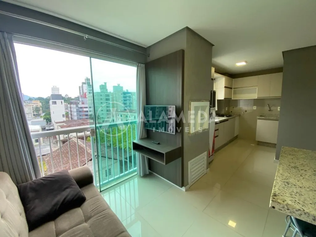 Apartamento com 01 dormitório no bairro Victor Konder na região da Antônio Da Veiga em Blumenau! - foto 1