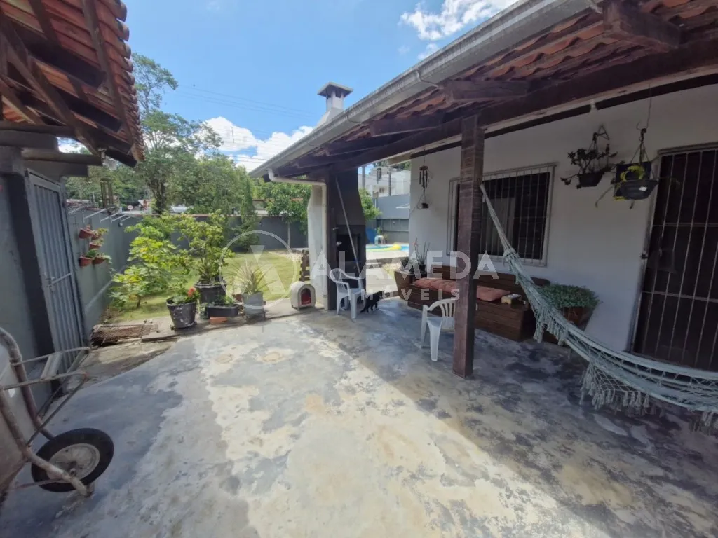 Casa com 2 dormitórios e piscina a venda no Bairro Itoupava Central, Blumenau SC. — foto 4