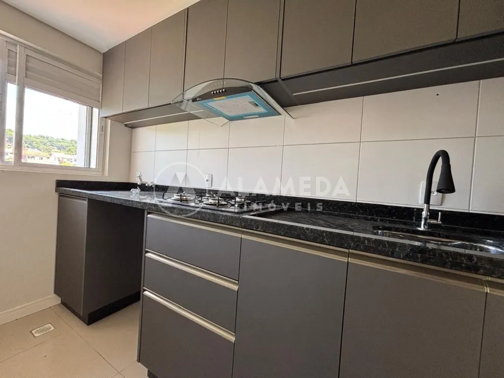 Apartamento com dois dormitórios semi-mobiliado no Bairro Velha em Blumenau! — foto 3