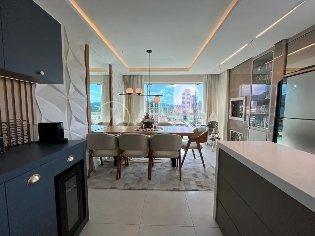 Apartamento fino semi mobiliado ao lado do parque Ramiro disponível para venda! — foto 3